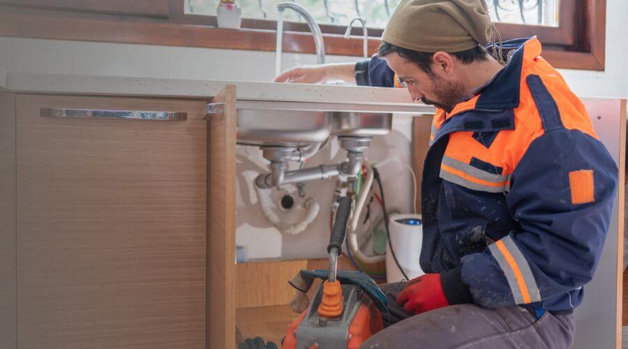 Local water heater installation in Largo, FL